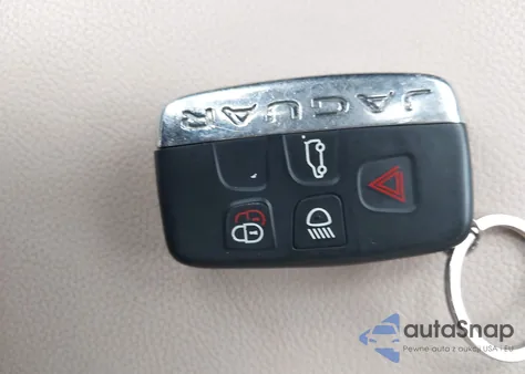 2018 Jaguar F-Pace 25T Premium z USA, uszkodzony, nr VIN SADCJ2FX4JA272271